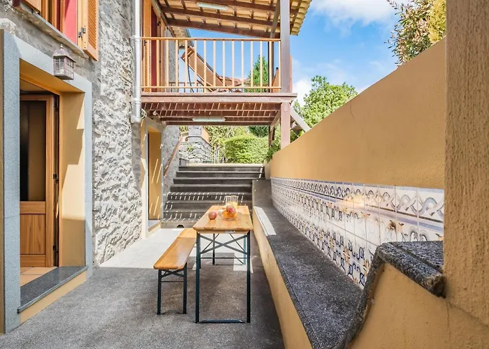 Casa Da Levada Dos Prazeres Hotel *