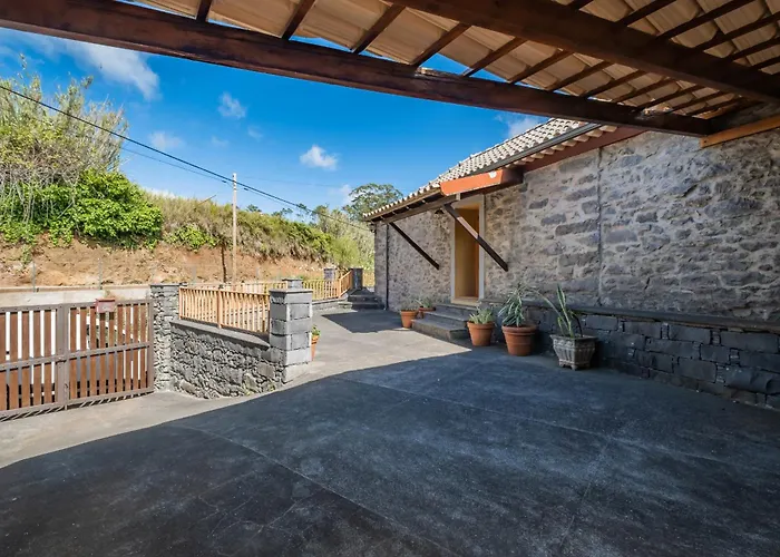 Casa Da Levada Dos Prazeres *