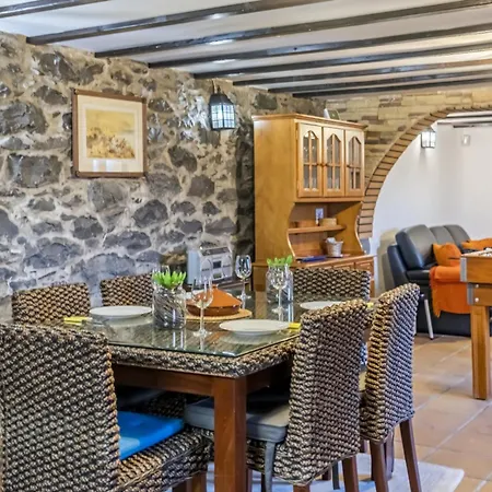 Casa Da Levada Dos Prazeres * Calheta (Madeira)