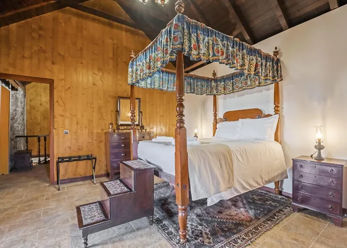 Casa Da Levada Dos Prazeres Hotel *