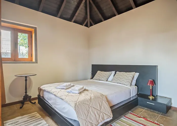 Casa Da Levada Dos Prazeres *